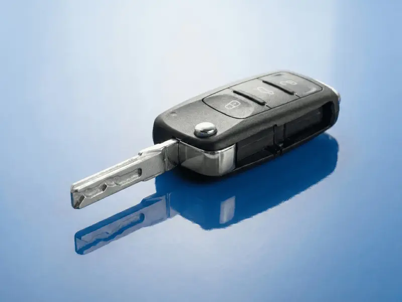 Chaves codificadas em Maringá – duplicação e programação